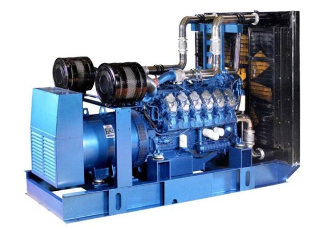 哈密康明斯30kw小型柴油二手发电机组 哈密康明斯30kw小型柴油二手发电机组